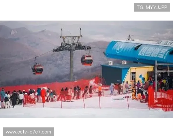 吉林冰雪假期政策实施，青少年免费滑冰场助推全民参与