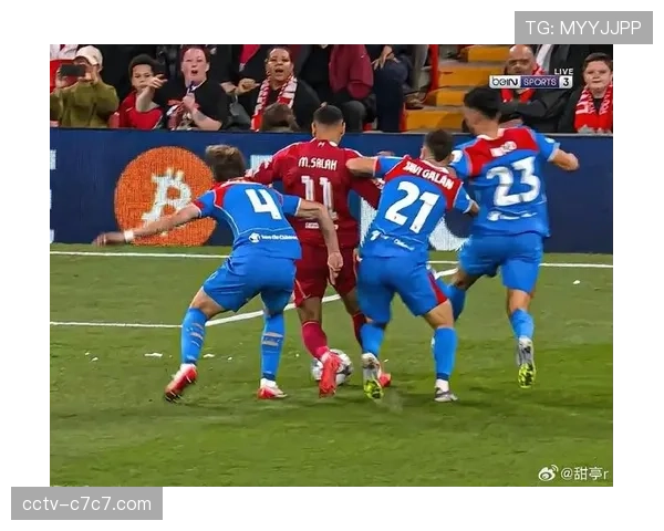 利物浦迎战伯恩茅斯，维尔茨与埃基蒂克有望突破松散防线