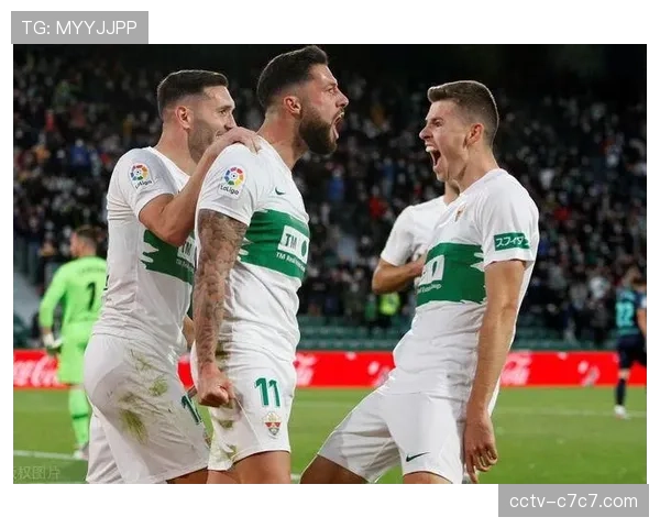 保级生死战前瞻:加的斯主场迎战埃尔切,输球一方或将深陷降级区 保级生死战前瞻:加的斯主场迎战埃尔切,输球一方或将深陷降级区